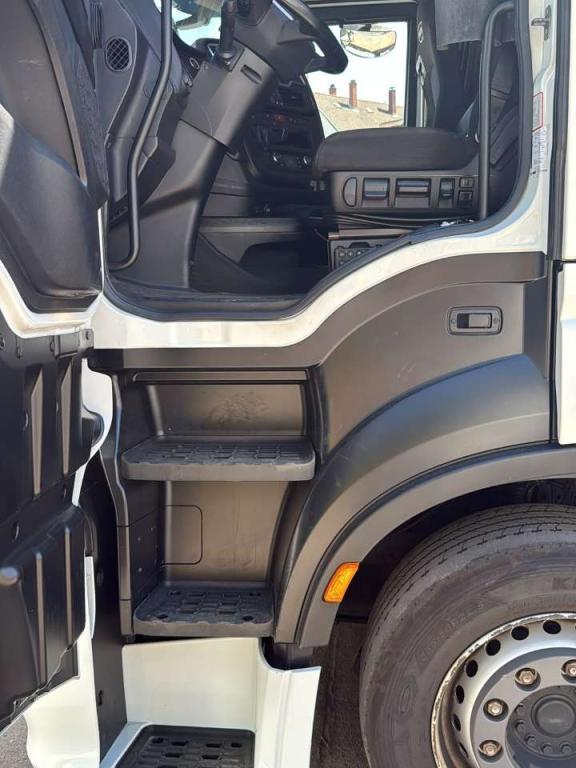 Iveco S-WAY S490 Foto 11