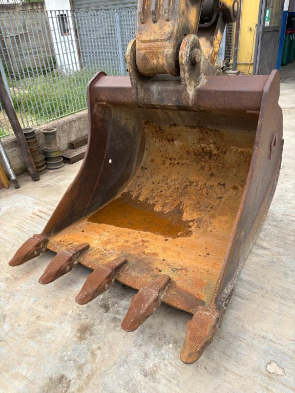 JCB JS235 Foto 11