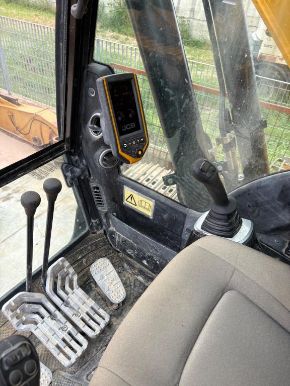 JCB JS235 Foto 16