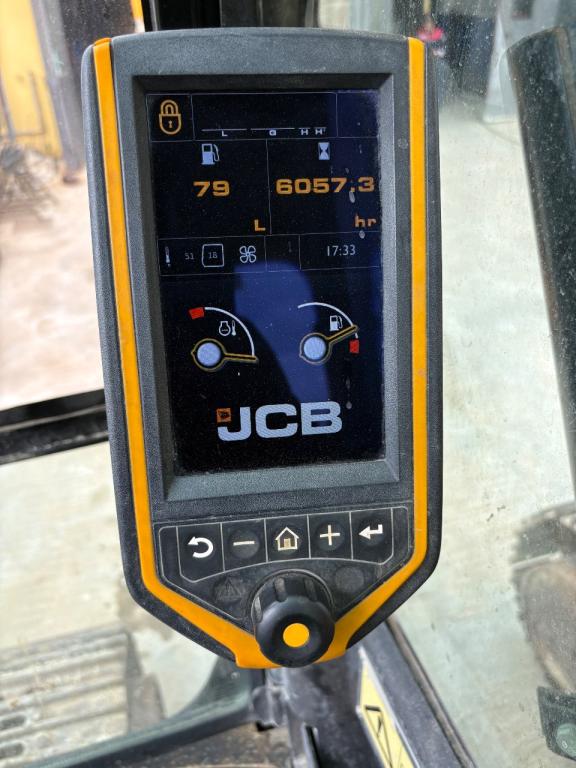 JCB JS235 Foto 17