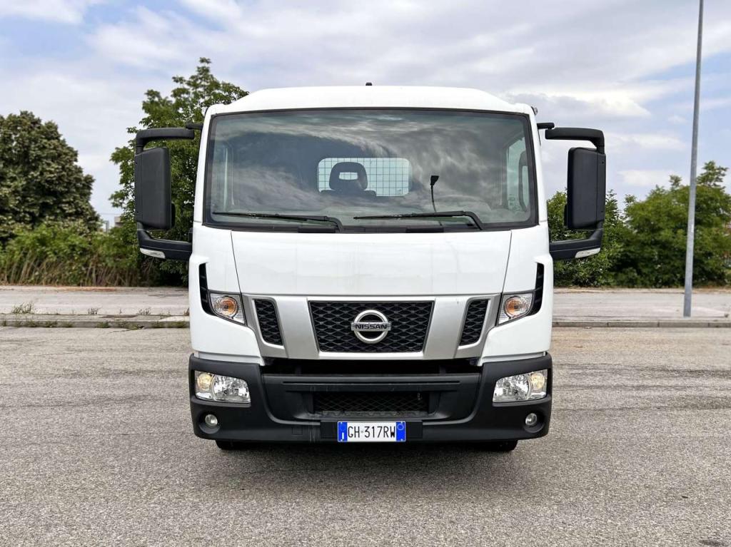 Nissan 75-18 Foto 13