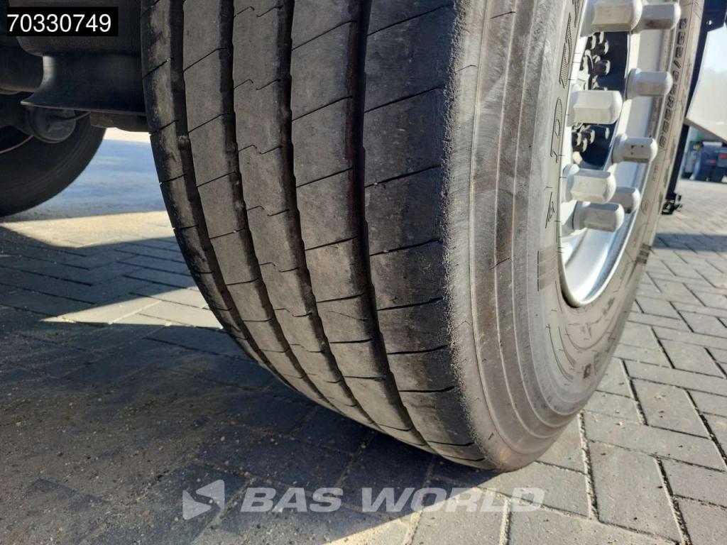 Krone SD Sliding Roof Anti Vandalism Foto 20