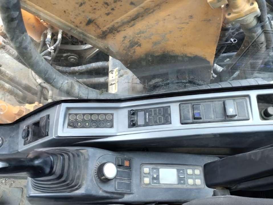 Hyundai Robex 220NLC-9A Foto 20