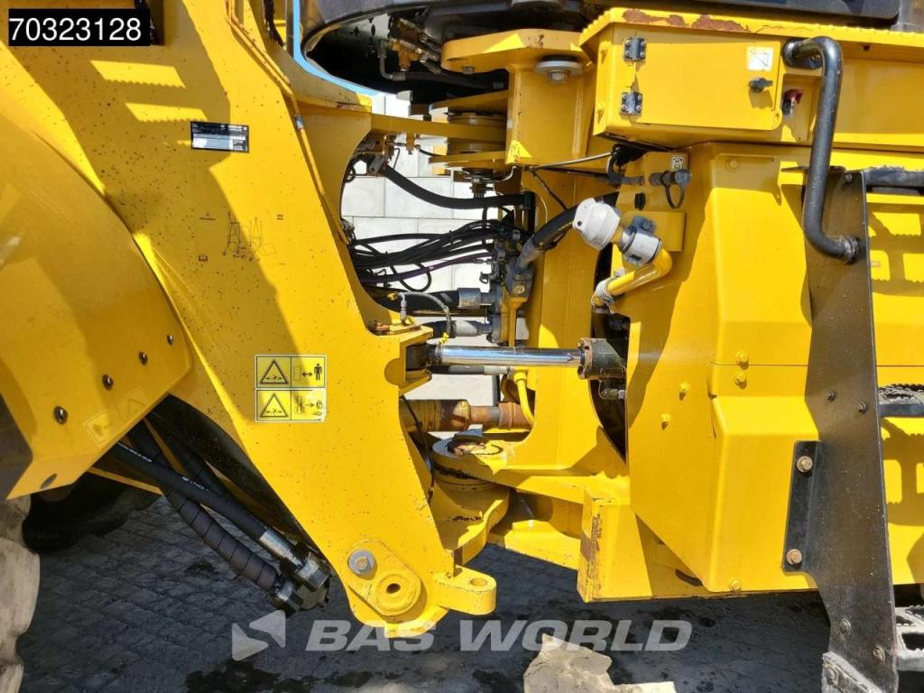 Caterpillar 982 M Foto 21