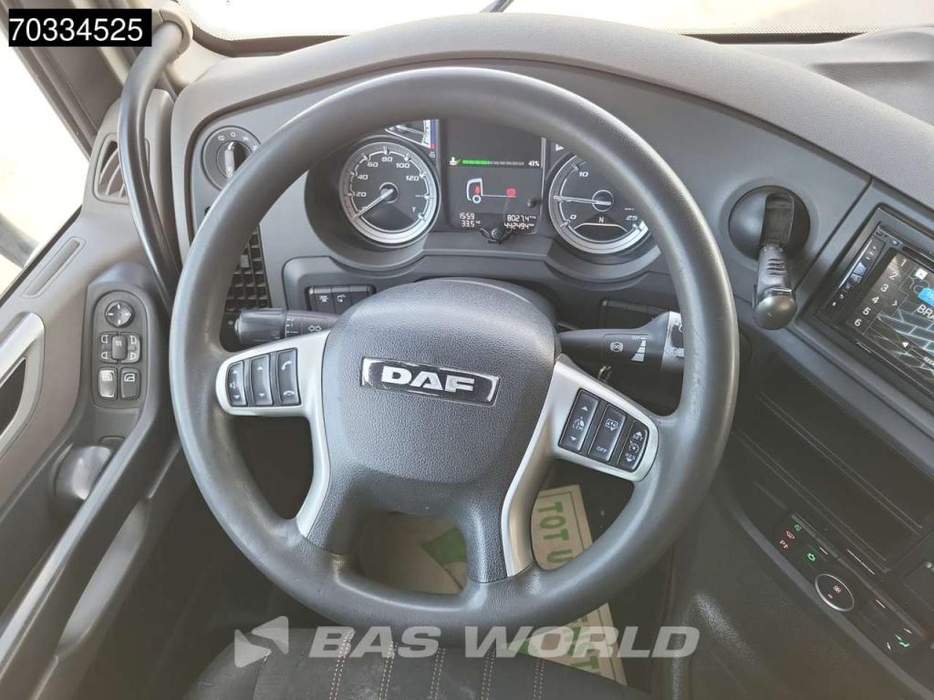 Daf XF 530 6X4 SC Retarder ACC Navi Big Axles Foto 18