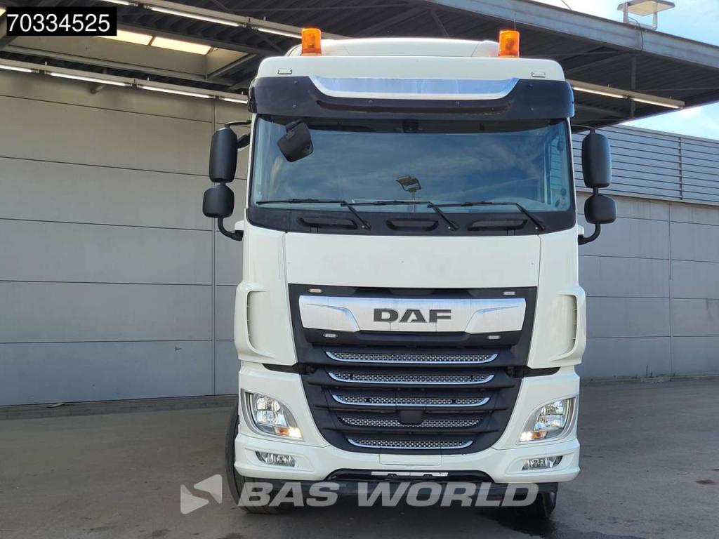 Daf XF 530 6X4 SC Retarder ACC Navi Big Axles Foto 6