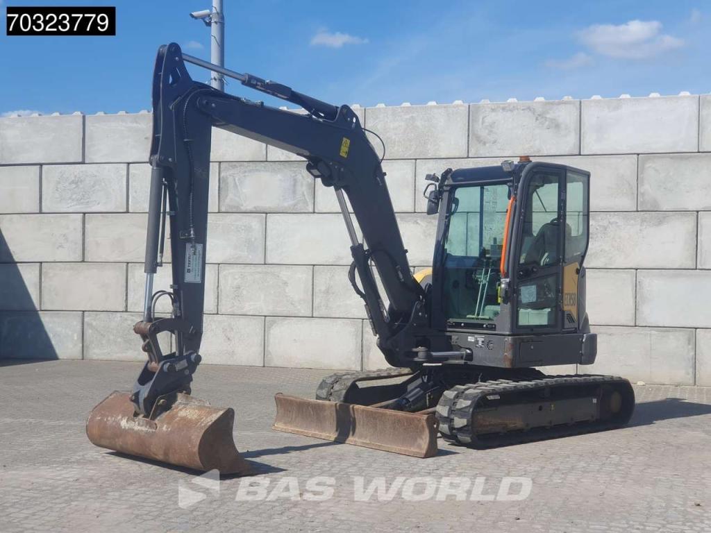 Volvo ECR58 F A/C - 3 Buckets Foto 2