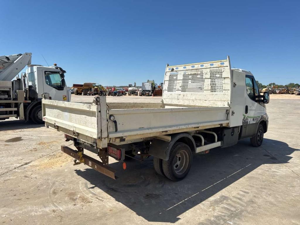 Iveco DAILY 35-150 Foto 11