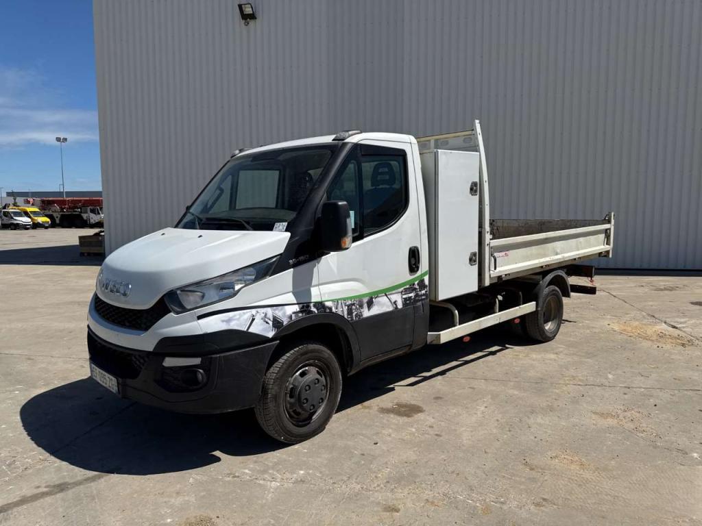 Iveco DAILY 35-150 Foto 23
