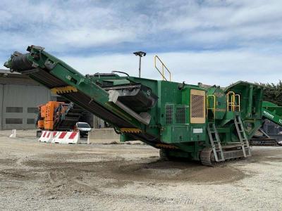 McCloskey J40V2 vendida por Massucco T. Srl