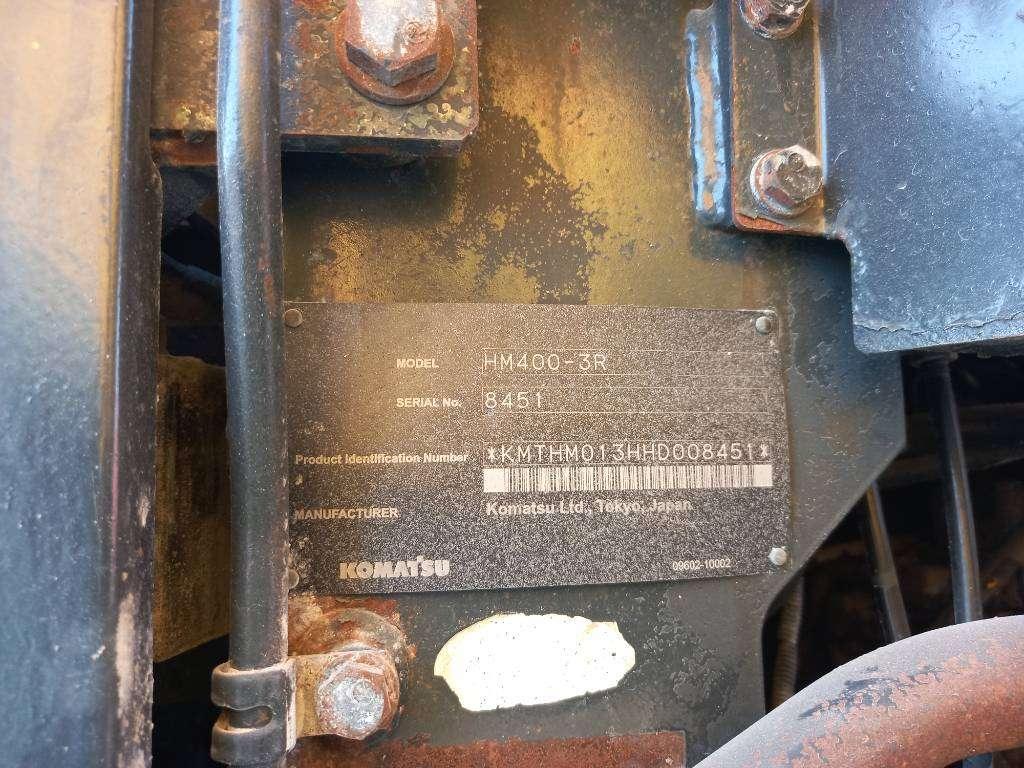 Komatsu HM400-3R (4pcs available for sale in Abu Dhabi) Foto 10