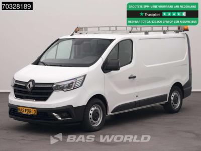 Renault Trafic 150pk Automaat L1H1 150PK LED Navi Airco Cruise Camera Parkeersensoren Imperiaal Euro6 L1 Ko vendida por BAS World B.V.