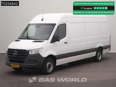 Mercedes-Benz Sprinter 317 CDI Automaat L3H2 3,5t Trekhaak 170PK Airco Camera MBUX CarPlay Parkeersensoren Euro6 vendida por BAS World B.V.