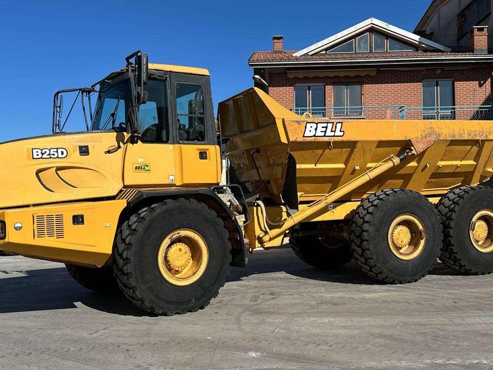 Bell B25D 6x6 Foto 1