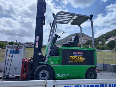 Cesab CENTAURO 300E vendida por Venus Srl
