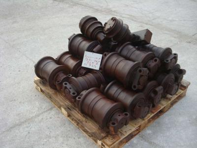 Rodillos inferiores para Caterpillar 345 B vendida por OLM 90 Srl