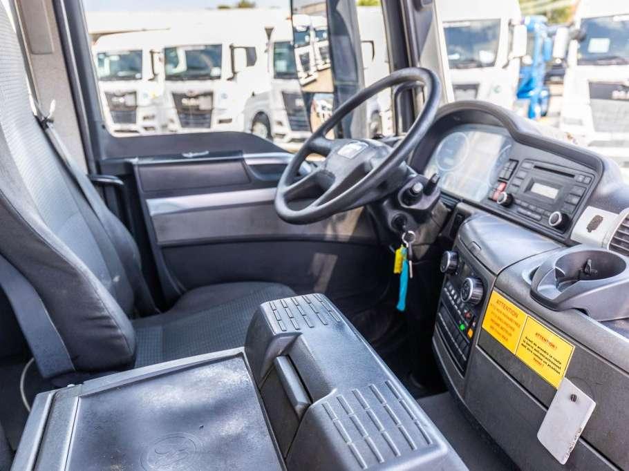 Man TGS 33.400 BB+BIBENNE+INTARDER Foto 17