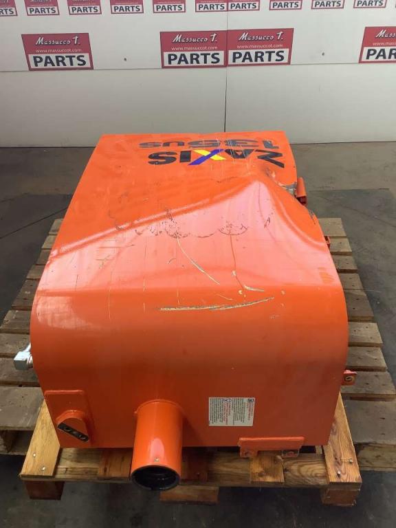 Depósito para gasóleo para Hitachi ZX135US Foto 3