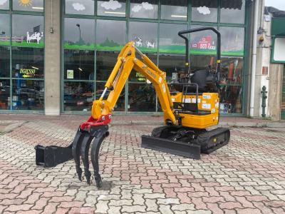 Kato HD 12 VXE con BENNA a PETTINE BAP a Tre Denti RIPPER vendida por Giordano Srl