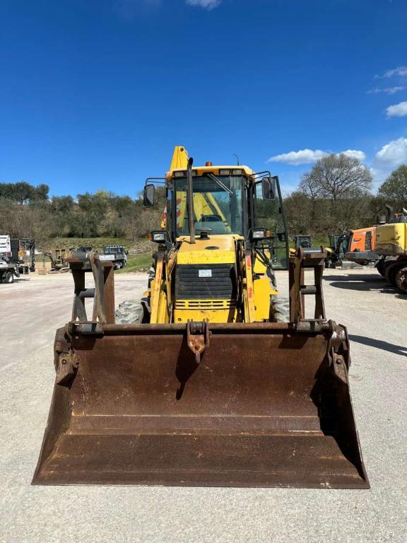 Komatsu WB97R Foto 15