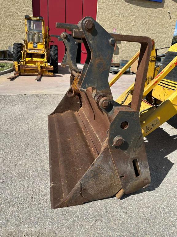 Komatsu WB97R Foto 16