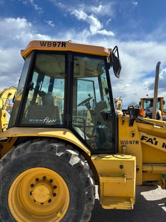Komatsu WB97R Foto 9