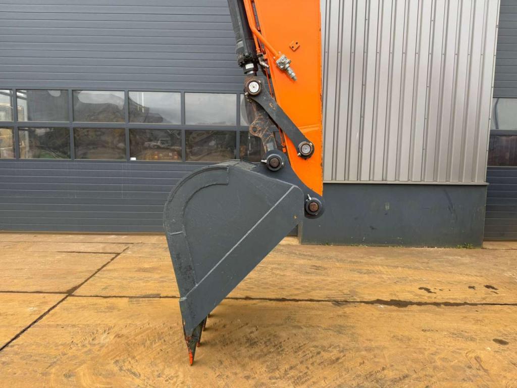 Doosan DX225LC-7 Foto 8