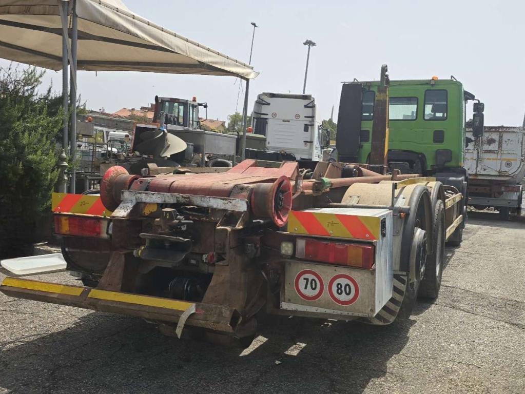 Iveco EUROTECH A240E26 Foto 2