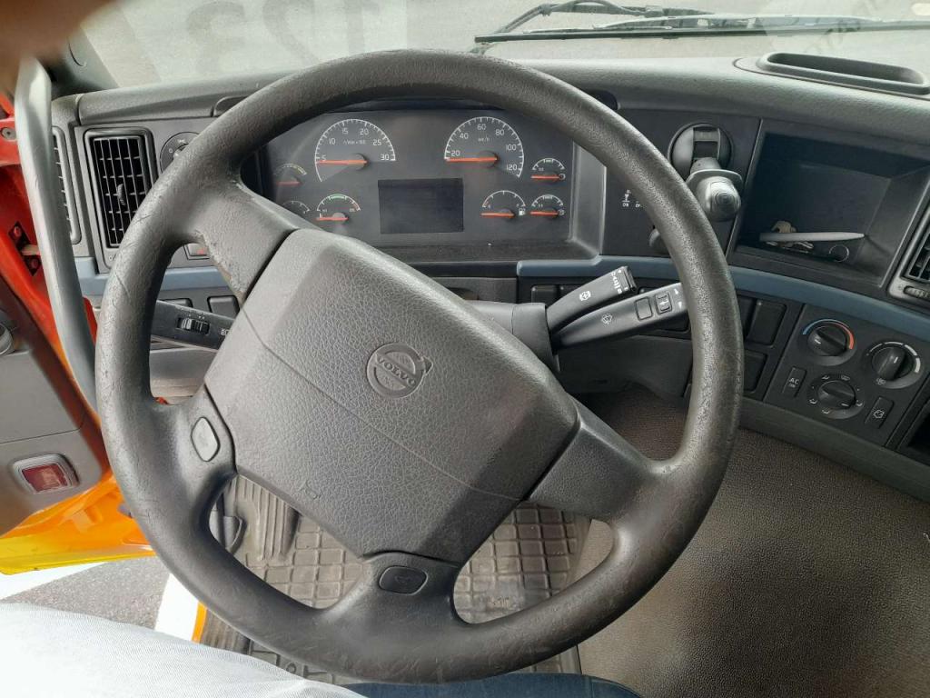 Volvo FM 300 Foto 6