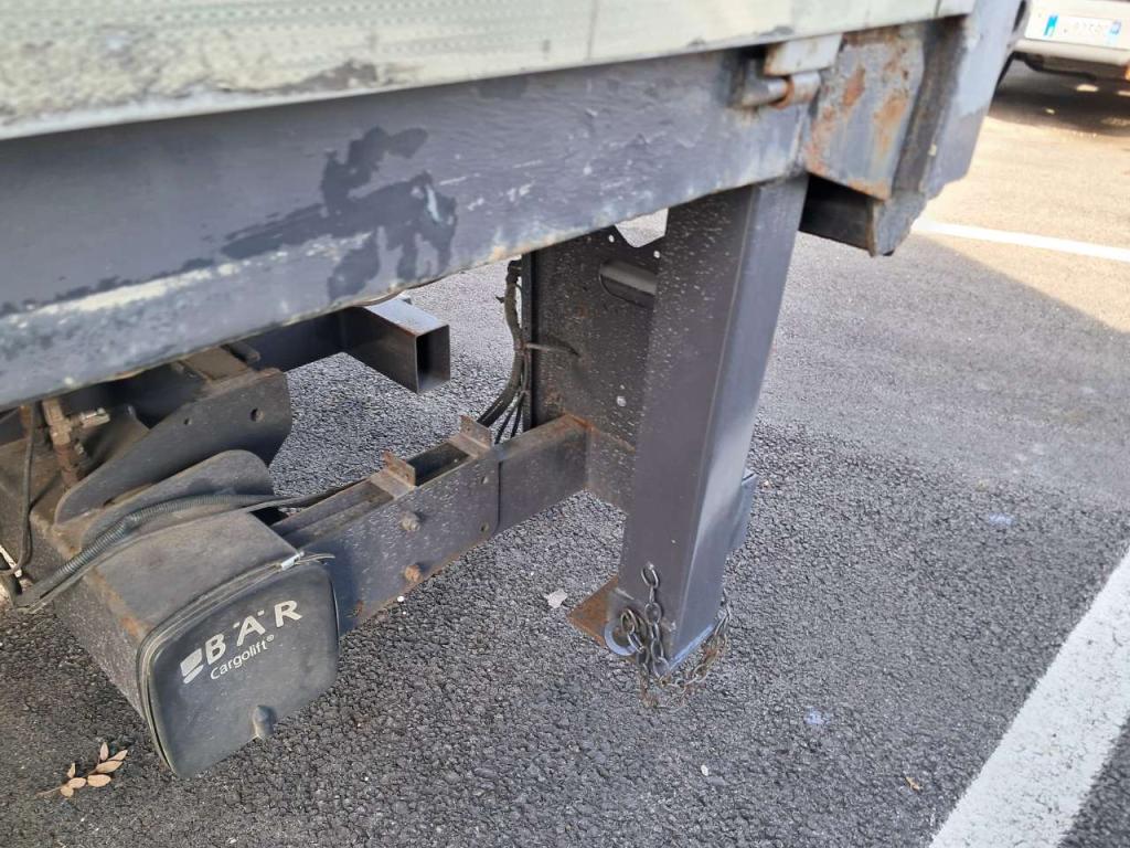 Volvo FM 300 Foto 9