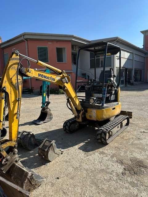 Komatsu PC 16 R-3 HS Foto 2