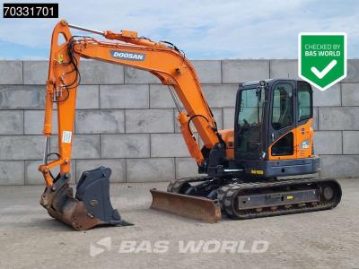 Doosan DX85 R-3 A/C - 2 Buckets vendida por BAS World B.V.