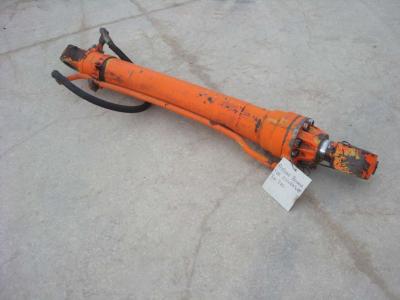 Pistón de rotación de la cuchara para Fiat Hitachi FH200 vendida por OLM 90 Srl
