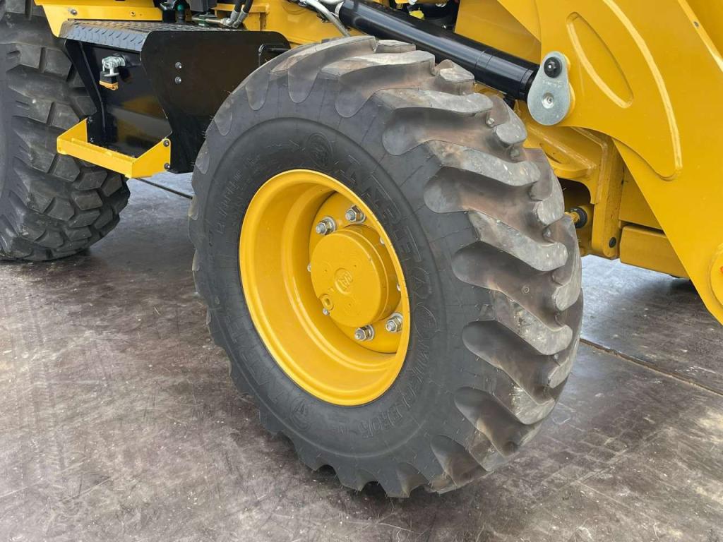 Caterpillar 424 Foto 16