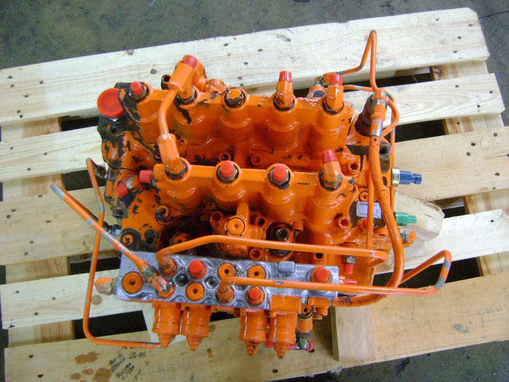 Distribuidor hidraulico para Fiat Hitachi Ex 285 Foto 2