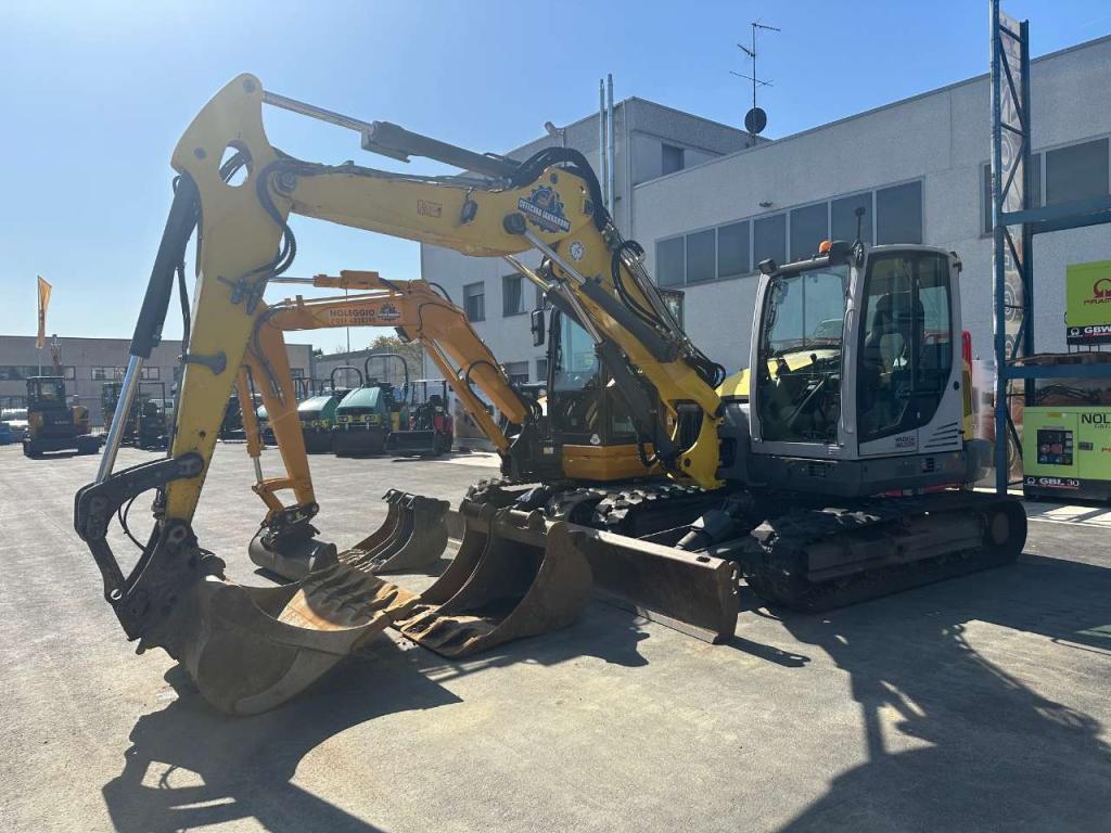 Neuson ET90 Foto 1