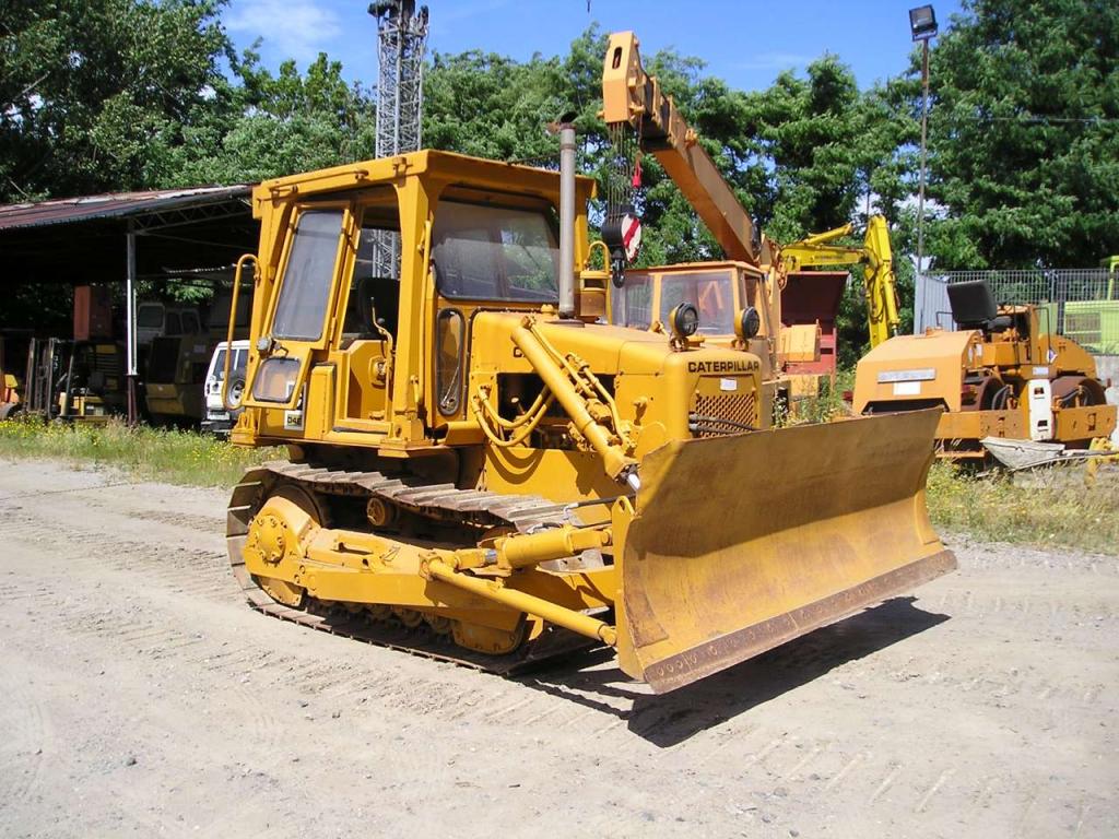 Caterpillar D4 E Foto 2
