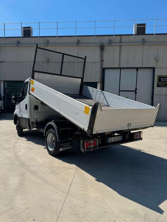 Iveco Daily Foto 4