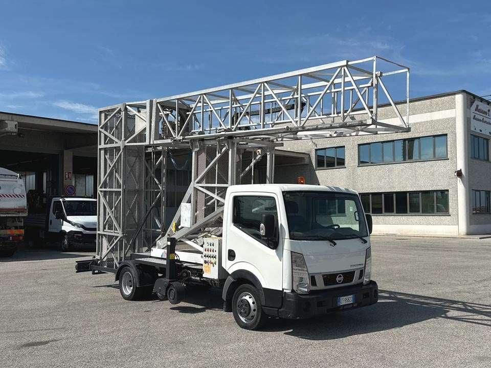 Nissan Barin ABC 60-S Foto 21
