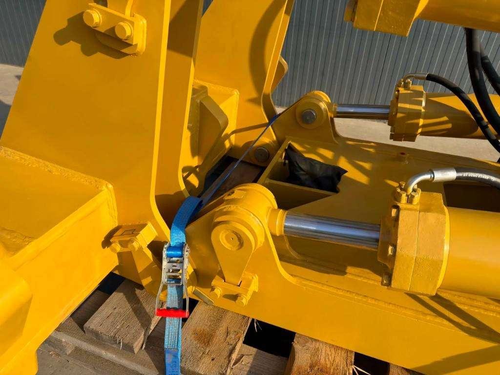 Caterpillar D8R Multi Shank Ripper Foto 8