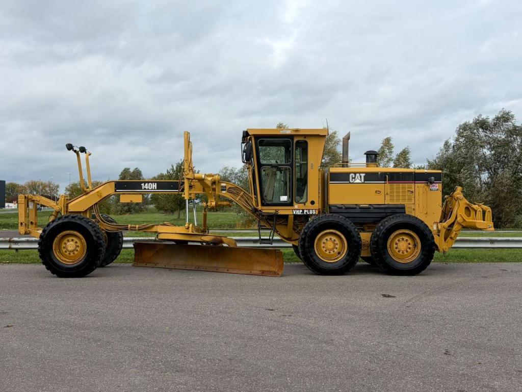 Caterpillar 140H Foto 1
