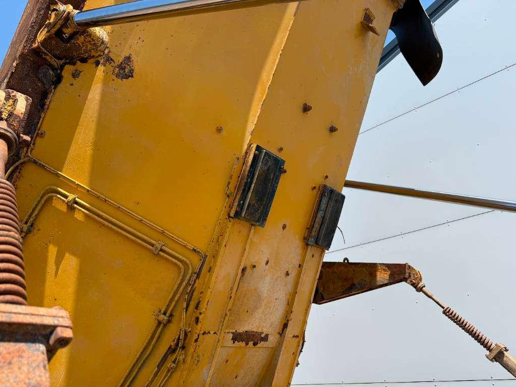 Caterpillar 725 - Automatic Greasing / Airco Foto 21