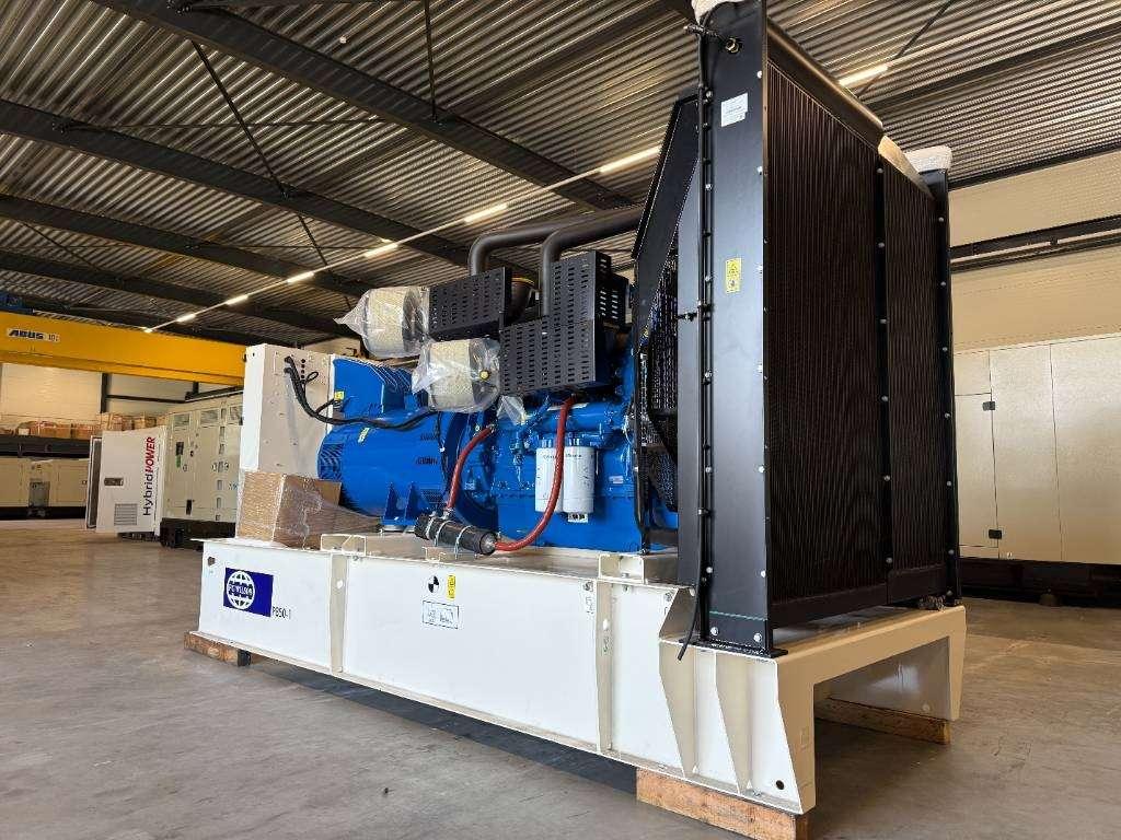 FG Wilson P850-1 - 850 kVA Open Genset - DPX-16024-O Foto 5