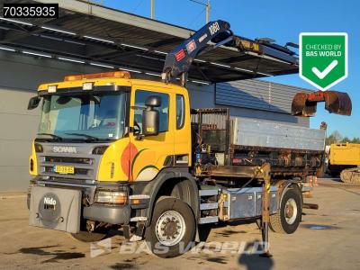Scania P340 P 4X4 NL-Truck 4x4 Big-Axle HMF 1060 K2 Crane + 9m3 3way tipper Automatic Euro 4 vendida por BAS World B.V.