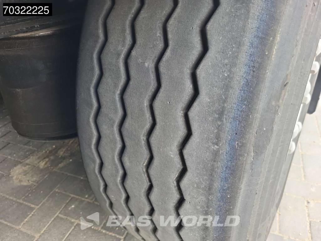 Krone SD Lift Axle Palletkist Anti Vandalism Sliding Roof Foto 22