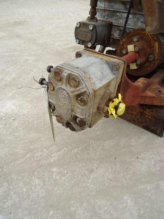 Bomba hidráulica para Fiat Allis FL4M e FL4L Foto 2
