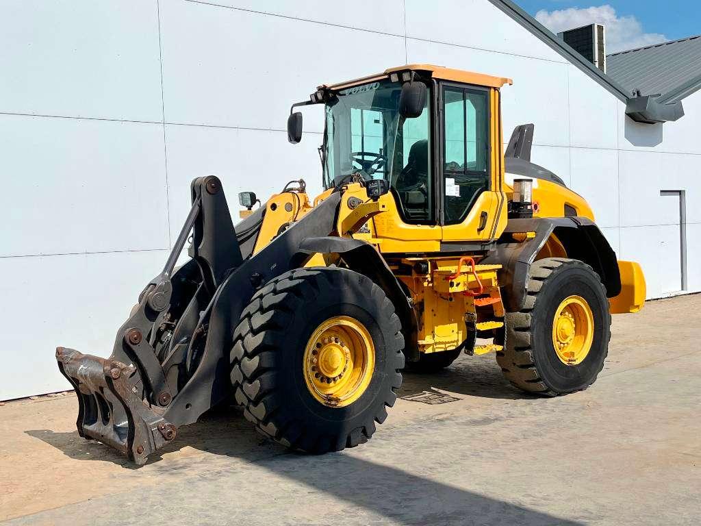 Volvo L90H - 3th Function + Quick Coupler Foto 2