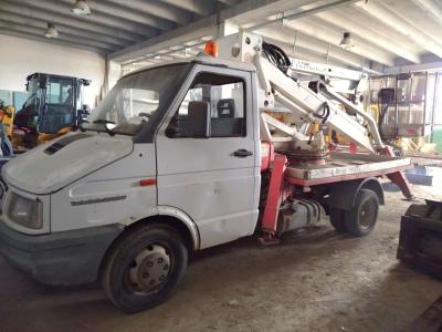 Iveco 35.10 vendida por Omeco Spa