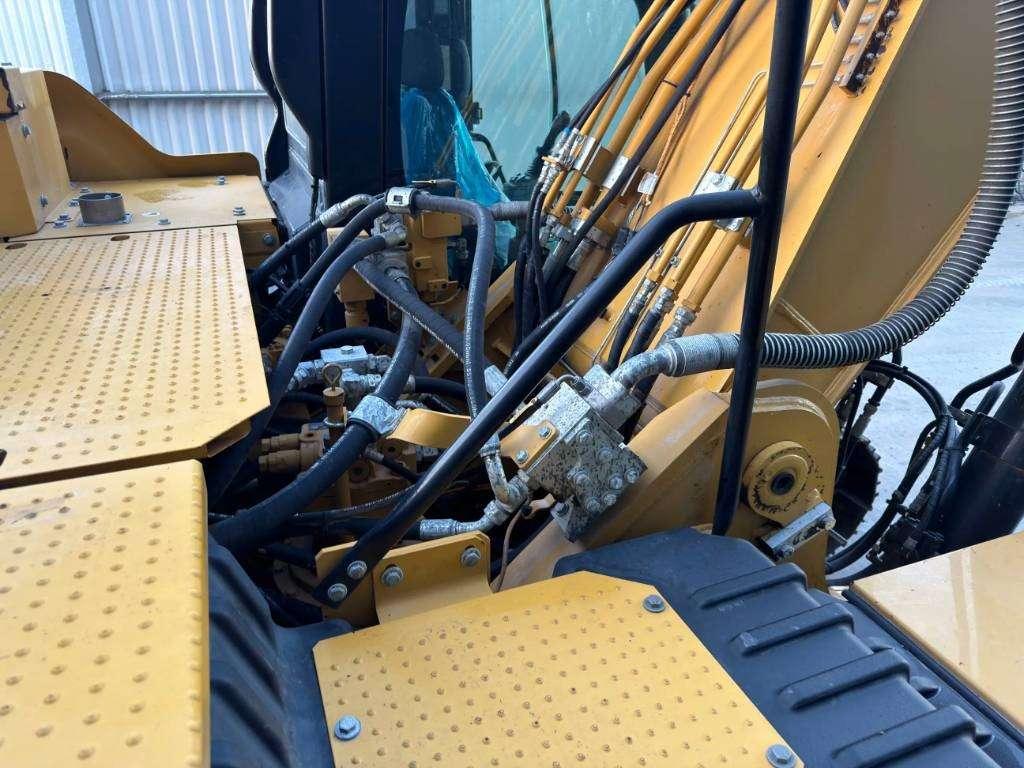 Caterpillar 330 07B Foto 19