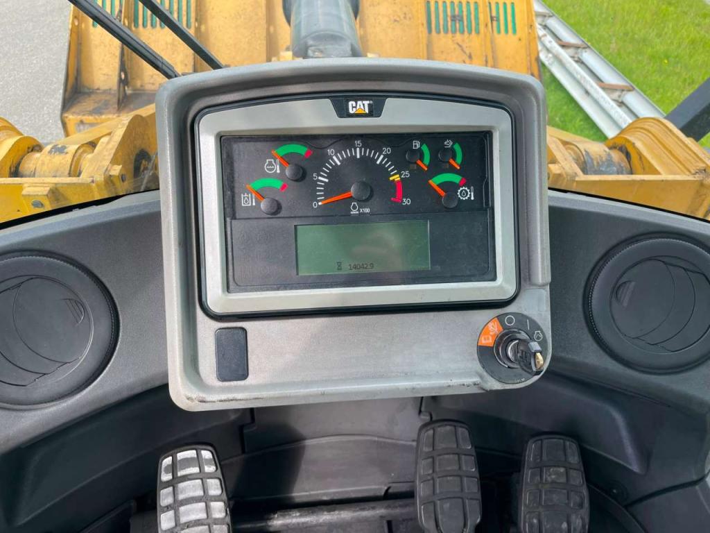 Caterpillar 966M Foto 18